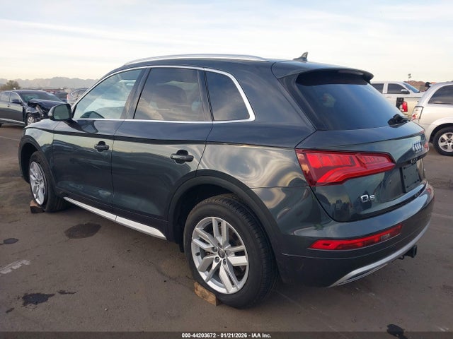 2020 AUDI Q5 WA1ANAFY1L2073809 Photo 2