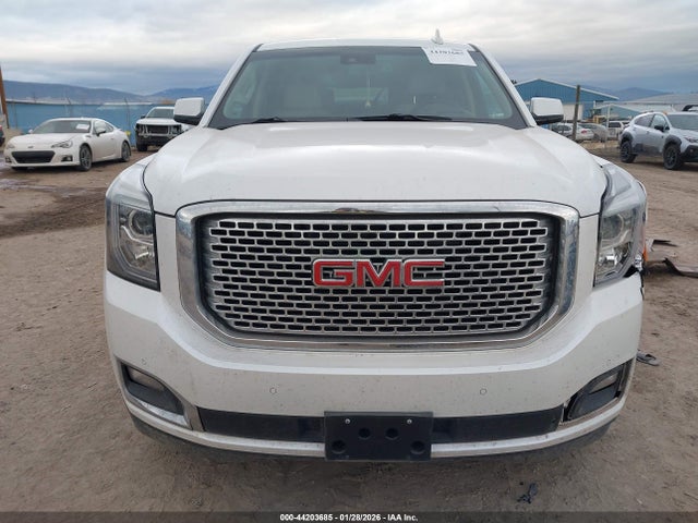 Продажа на аукционе авто 2016 Gmc Yukon Xl Denali, vin: 1GKS2HKJ1GR250333, номер лота: 44203685