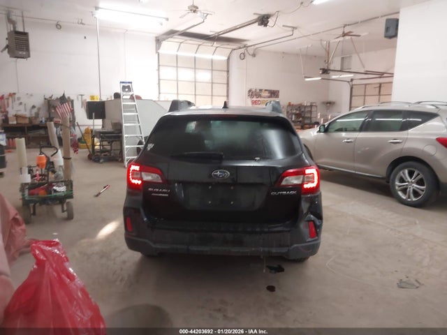 Subaru Outback 2.5i Premium 2016 4S4BSBCC3G3342079 Image 16