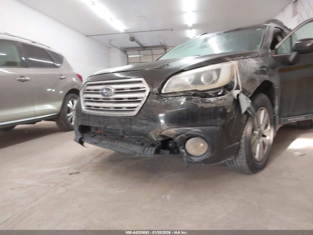Subaru Outback 2.5i Premium 2016 4S4BSBCC3G3342079 Image 17