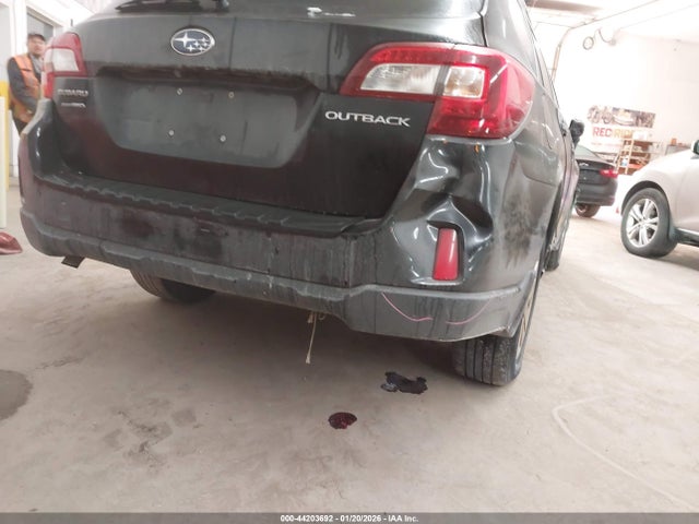 Subaru Outback 2.5i Premium 2016 4S4BSBCC3G3342079 Image 18
