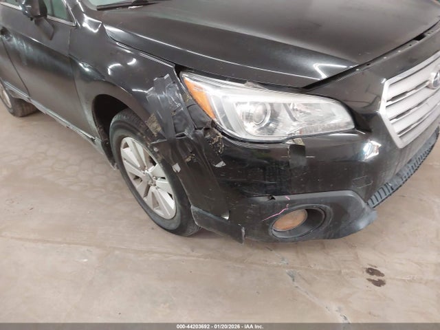 Subaru Outback 2.5i Premium 2016 4S4BSBCC3G3342079 Image 19