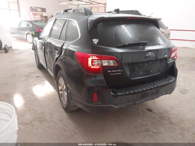 Subaru Outback 2.5i Premium 2016 4S4BSBCC3G3342079 Image 3
