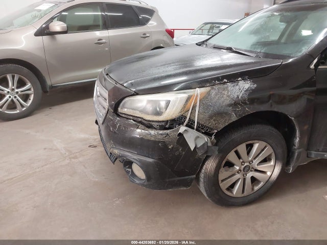 Subaru Outback 2.5i Premium 2016 4S4BSBCC3G3342079 Image 6
