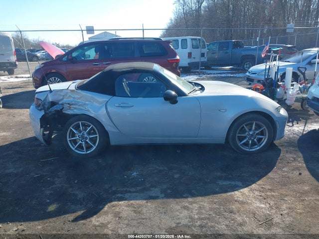 2016 Mazda Mx-5 Miata Sport მანქანა იყიდება აუქციონზე, vin: JM1NDAB73G0105586, აუქციონის ნომერი: 44203707