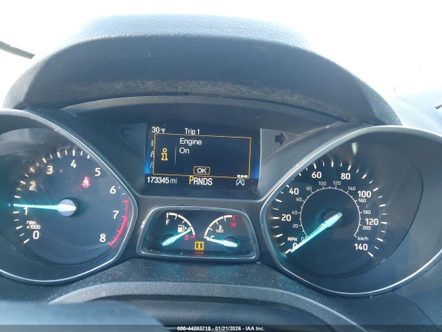 1FMCU0JD0HUD09812 Ford Escape Titanium