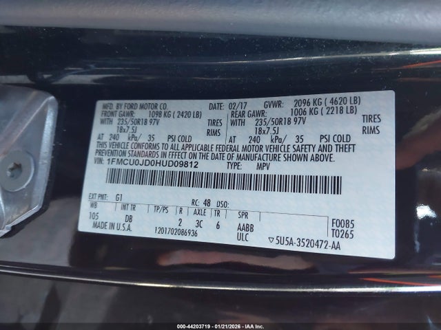 1FMCU0JD0HUD09812 Ford Escape Titanium
