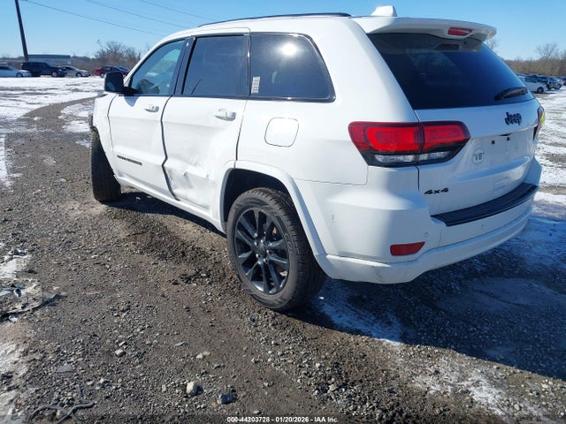 2018 JEEP GRAND CHEROKEE 1C4RJFAG5JC309286 Photo 2