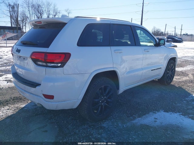 2018 JEEP GRAND CHEROKEE 1C4RJFAG5JC309286 Photo 3