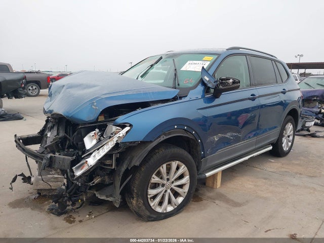 44203734 :رقم المزاد ، 3VV1B7AX7LM126085 vin ، 2020 Volkswagen Tiguan 2.0t S مزاد بيع