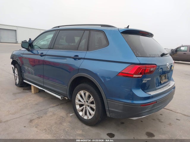 44203734 :رقم المزاد ، 3VV1B7AX7LM126085 vin ، 2020 Volkswagen Tiguan 2.0t S مزاد بيع