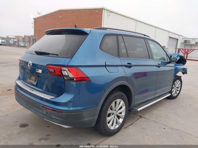 44203734 :رقم المزاد ، 3VV1B7AX7LM126085 vin ، 2020 Volkswagen Tiguan 2.0t S مزاد بيع