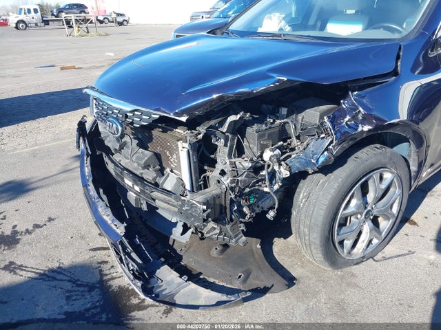 5XYPKDA57LG652283 KIA Sorento 3.3l Sx