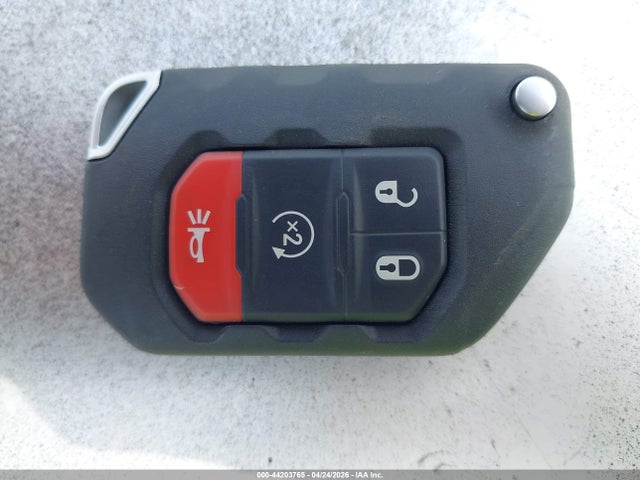 44203765 :رقم المزاد ، 1C4RJXR69RW144449 vin ، 2024 Jeep Wrangler 4xe Rubicon X مزاد بيع