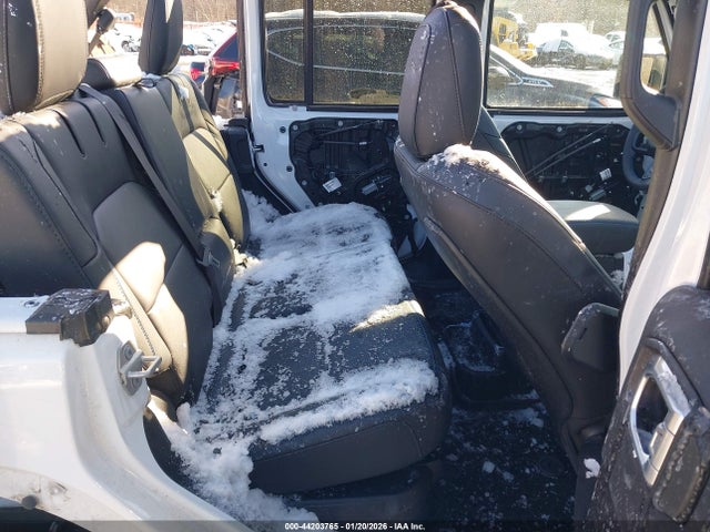 44203765 :رقم المزاد ، 1C4RJXR69RW144449 vin ، 2024 Jeep Wrangler 4xe Rubicon X مزاد بيع