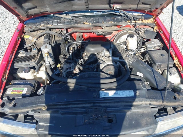 2000 CHEVROLET BLAZER 1GNCS13W5YK192360 Photo 9