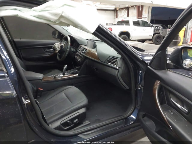WBA3B3G55ENR82321 BMW 328i Xdrive