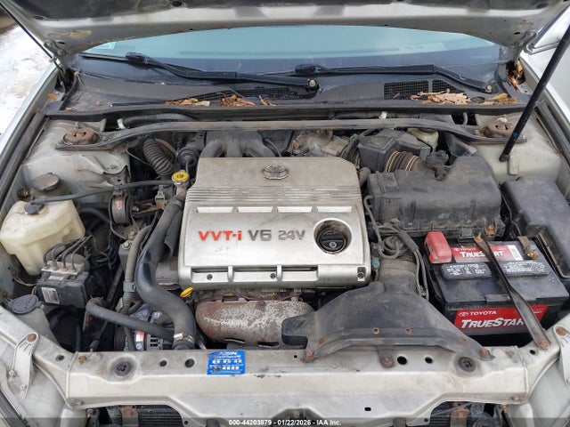 2004 TOYOTA CAMRY 4T1BF32K44U588468 Photo 9