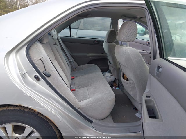 2004 TOYOTA CAMRY 4T1BF32K44U588468 Photo 7