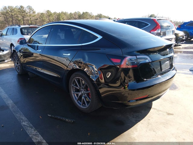2018 TESLA MODEL 3 5YJ3E1EB3JF091847 Photo 2
