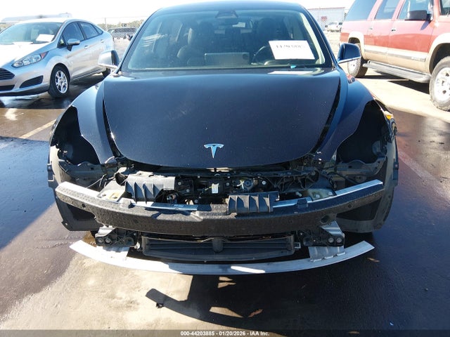 2018 TESLA MODEL 3 5YJ3E1EB3JF091847 Photo 5