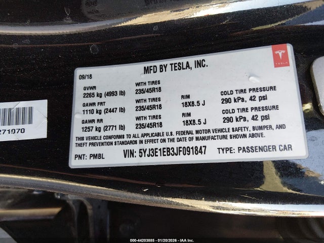 2018 TESLA MODEL 3 5YJ3E1EB3JF091847 Photo 8