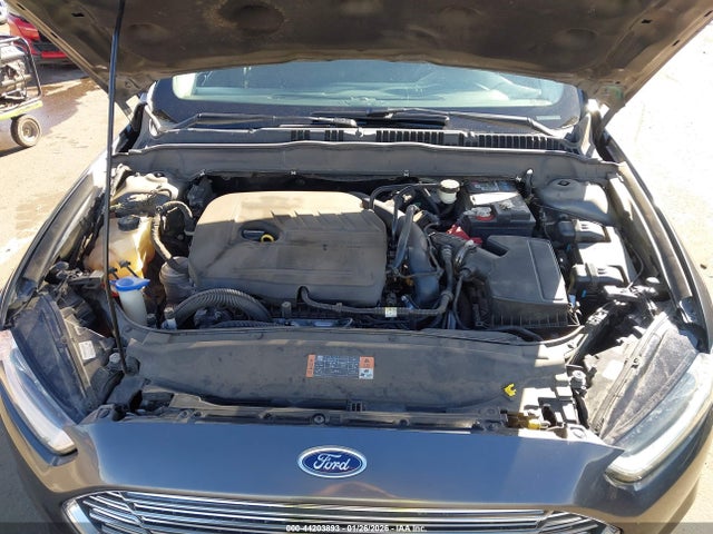 3FA6P0HD0GR123505 Ford FUSION SE