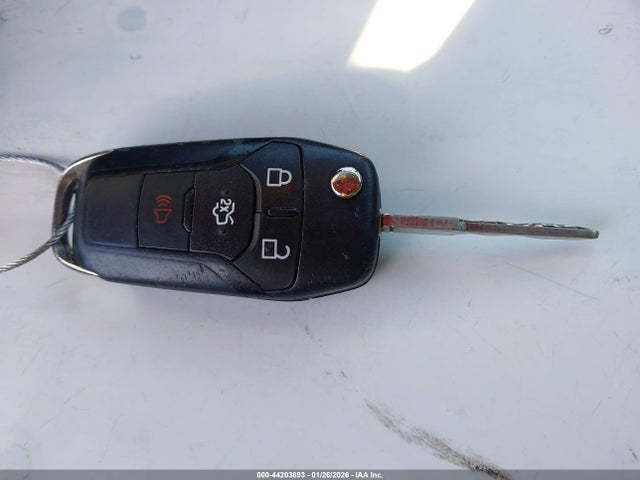 3FA6P0HD0GR123505 Ford FUSION SE