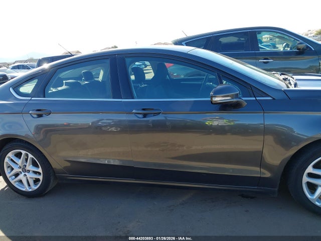 3FA6P0HD0GR123505 Ford FUSION SE