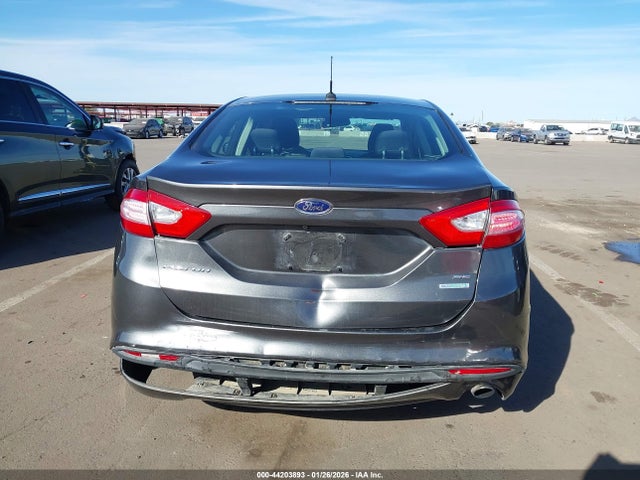 3FA6P0HD0GR123505 Ford FUSION SE