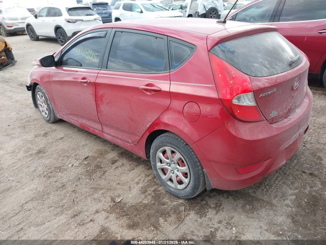 2013 HYUNDAI ACCENT KMHCT5AE3DU089567 Photo 2