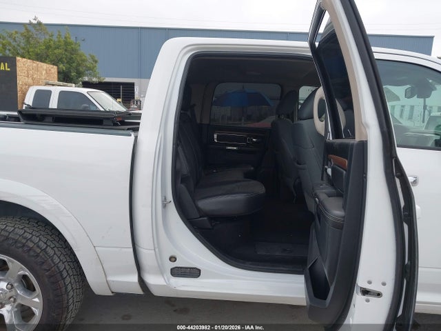 Aukcja sprzedaży 2017 Ram 1500 Laramie  4x2 5'7 Box, vin: 1C6RR6NT4HS561862, numer aukcji: 44203982