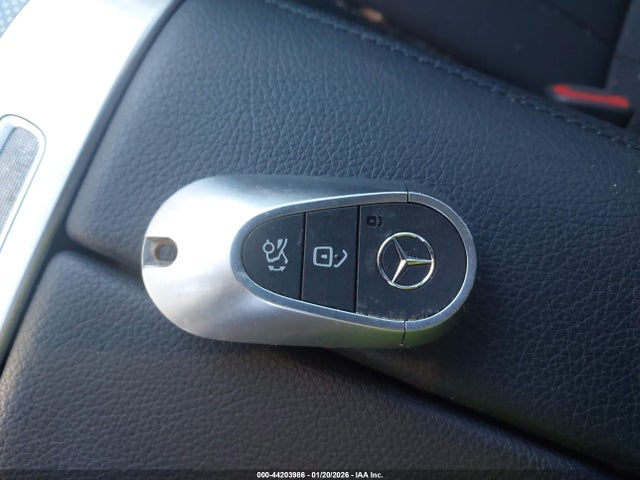 W1KMJ4HB0RF042213 Mercedes-Benz Cle 300 4matic