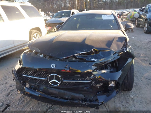 W1KMJ4HB0RF042213 Mercedes-Benz Cle 300 4matic