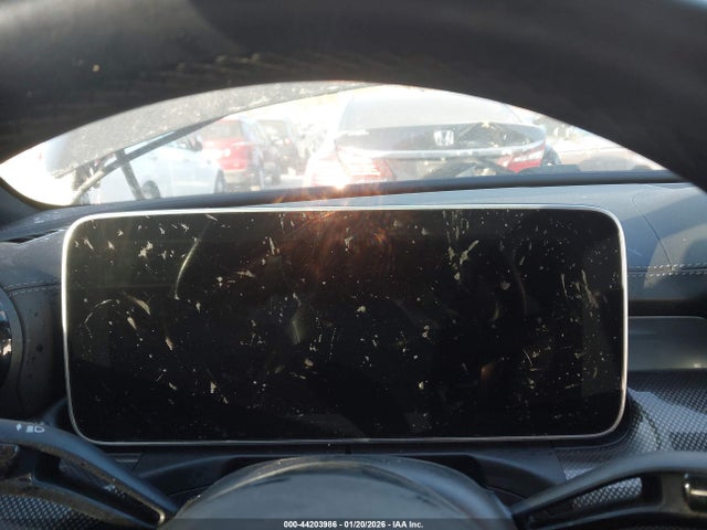W1KMJ4HB0RF042213 Mercedes-Benz Cle 300 4matic