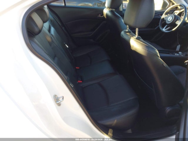 3MZBN1M38JM261652 Mazda Mazda3 Grand Touring