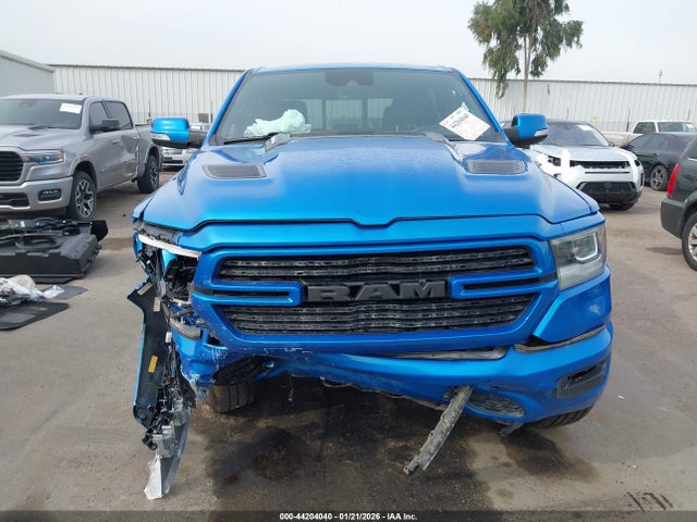 1C6RREJT7MN533000 RAM 1500 Laramie 4x2 5&#039;7 Box