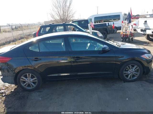 Продаж на аукціоні авто 2018 Hyundai Elantra Sel, vin: 5NPD84LF6JH365126, номер лоту: 44204044