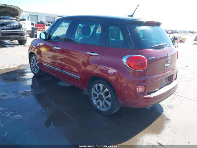 2014 FIAT 500L ZFBCFACH8EZ029500 Photo 2