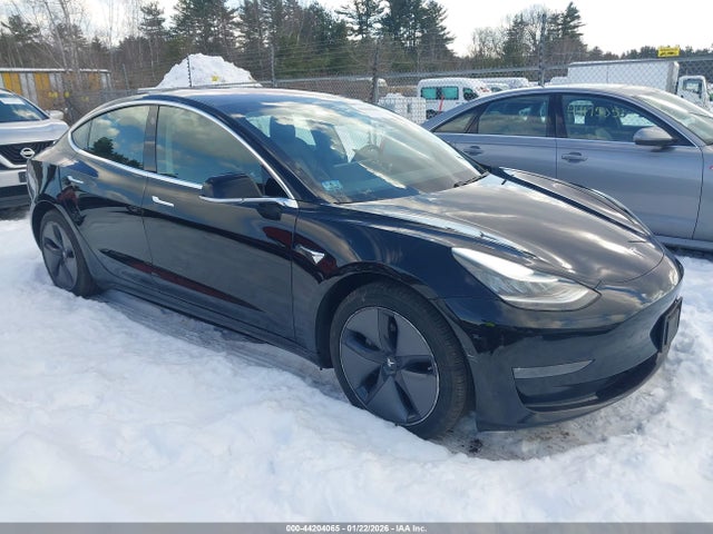 2019 TESLA MODEL 3 5YJ3E1EB8KF211465 Photo 0