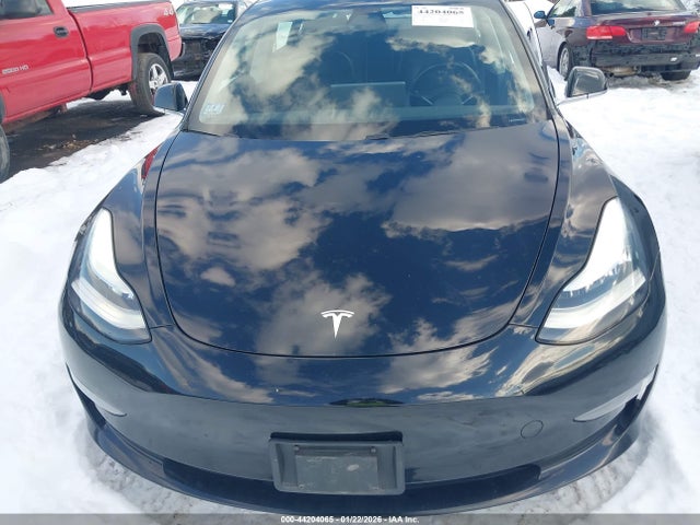 2019 TESLA MODEL 3 5YJ3E1EB8KF211465 Photo 9