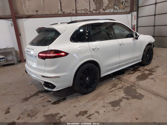2016 PORSCHE CAYENNE WP1AD2A20GLA75521 Photo 3