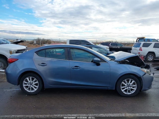 3MZBM1V70EM116437 Mazda MAZDA3