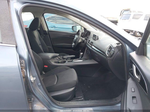 3MZBM1V70EM116437 Mazda MAZDA3