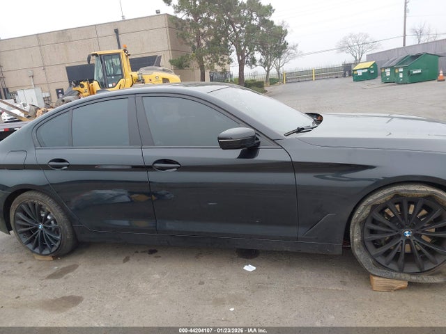 WBA53BH05NWX48273 BMW 530 I
