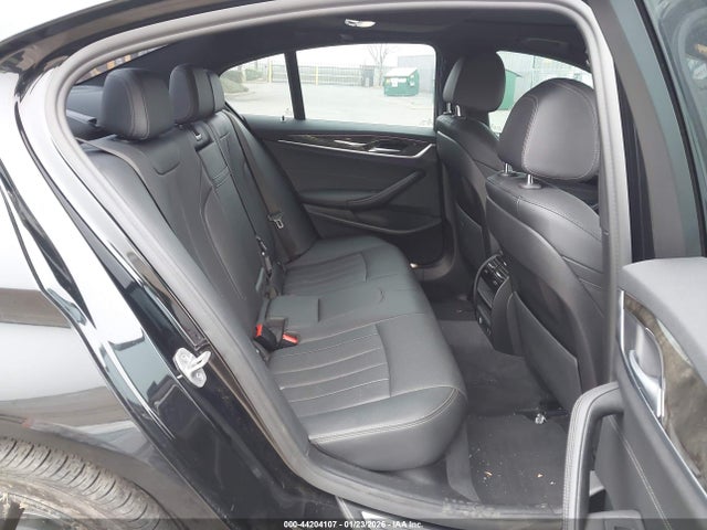 WBA53BH05NWX48273 BMW 530 I