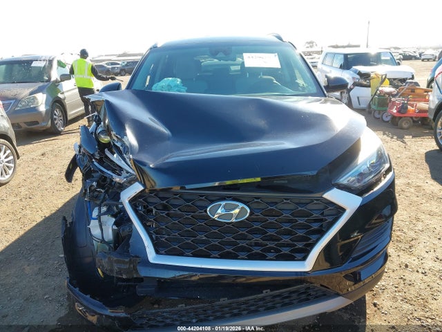 KM8J33AL3KU971202 Hyundai TUCSON SEL