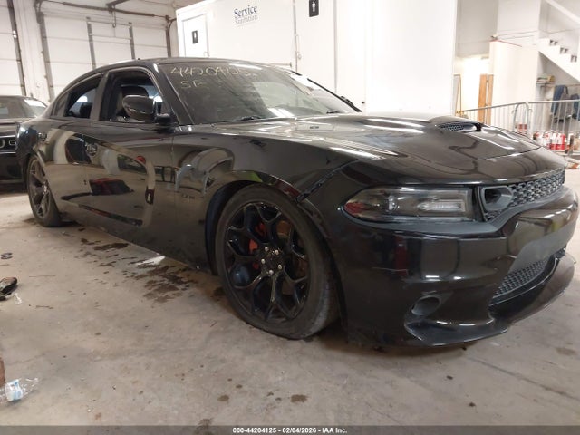 44204125 :رقم المزاد ، 2C3CDXCT3HH659718 vin ، 2017 Dodge Charger R/t مزاد بيع