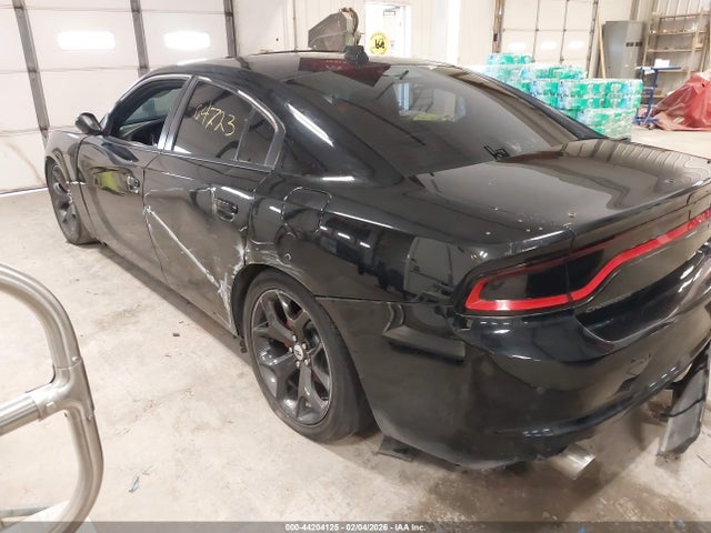 44204125 :رقم المزاد ، 2C3CDXCT3HH659718 vin ، 2017 Dodge Charger R/t مزاد بيع