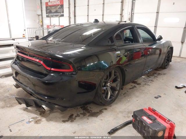 44204125 :رقم المزاد ، 2C3CDXCT3HH659718 vin ، 2017 Dodge Charger R/t مزاد بيع